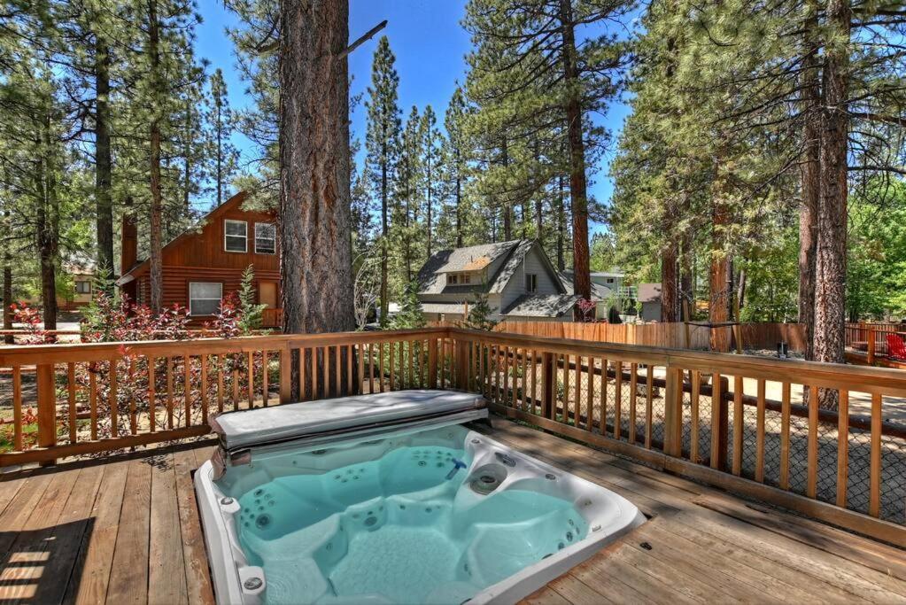 Teakwood - 3-Br Spa, Fire Pit, Quiet, Ac, Centrally Located Villa Big Bear Lake Esterno foto