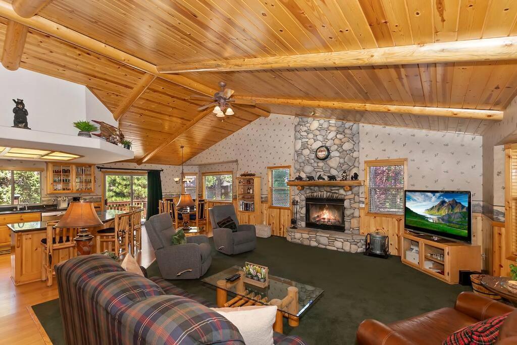 Teakwood - 3-Br Spa, Fire Pit, Quiet, Ac, Centrally Located Villa Big Bear Lake Esterno foto
